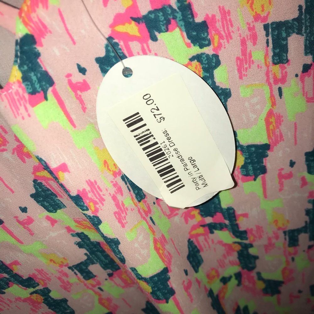 Dress - Picture 2 of 4